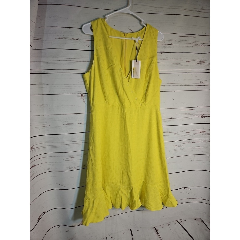 A Loves A Yellow Floral Ruffle Hem Dress Size Large‎